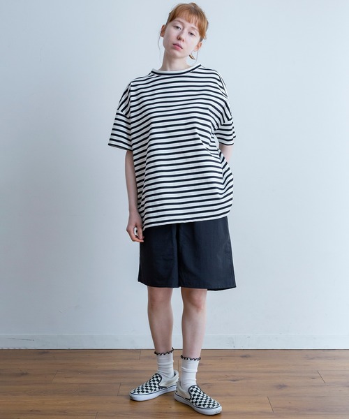 A.U.G. relaxing(オーグリラクシング)の「A.U.G. relaxing ワイド Tee (MADE IN JAPAN)(Tシャツ/カットソー・レディース・ホワイト×ブラウン/ホワイト×ブルー/ホワイト×ブラック・FREE)」の11枚目の写真