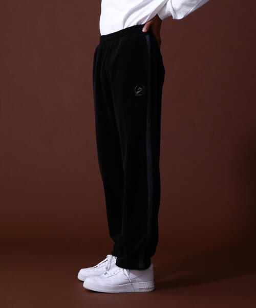 AVIREX(アヴィレックス)の「VELOUR TRACK PANTS / ベロア トラックパンツ / AVIREX / アヴィレックス(その他パンツ・メンズ・ブラック/カーキ/オレンジ・LARGE/XX-LARGE/X-LARGE/MEDIUM)」の7枚目の写真