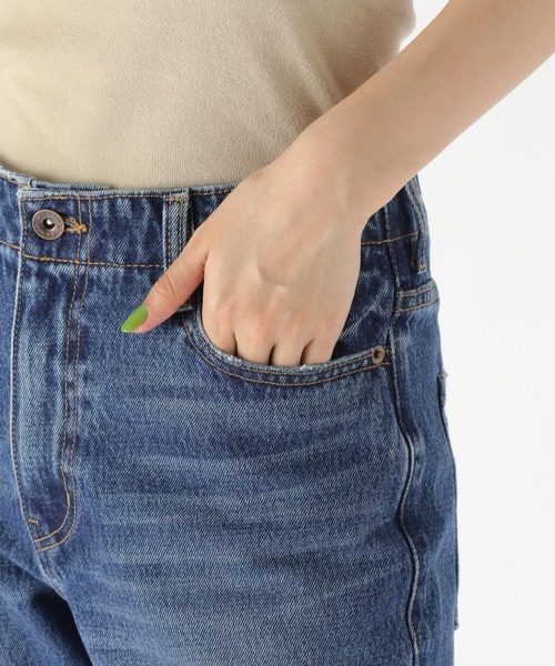 niko and...（ニコアンド）の「[niko and ...JEANS 2023AW]クロップドフレアデニム（デニムパンツ・レディース・ライトブルー/ブルー・MEDIUM/LARGE）」の11枚目の写真