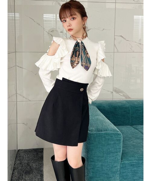 RESEXXY（リゼクシー）の「ラッフルフリルスカーフニットトップス（ニット/セーター・レディース・ベージュ/ホワイト/ブラック/ブルー・FREE）」の12枚目の写真