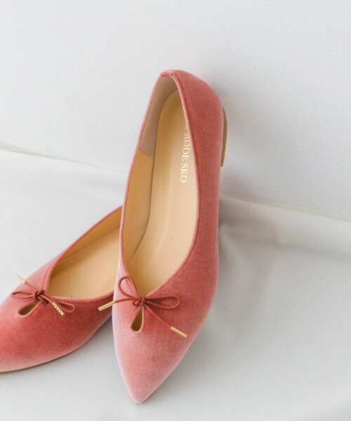 RODE SKO(ロデスコ)の「『MADE IN JAPAN』プチリボンパンプス(パンプス・レディース・ブラック/シルバー/マスタード/ピンク/ネイビー・36/37/38)」の7枚目の写真