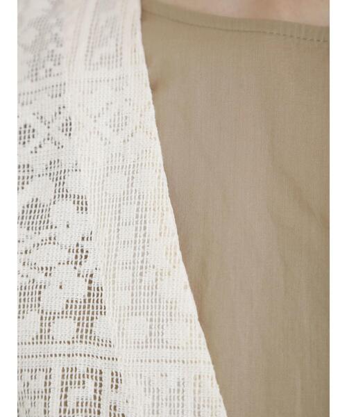 Samansa Mos2（サマンサ モスモス）の「レースドッキングブラウス（シャツ/ブラウス・レディース・キャメル/チャコールグレー/ベージュ/オフホワイト・F）」の20枚目の写真