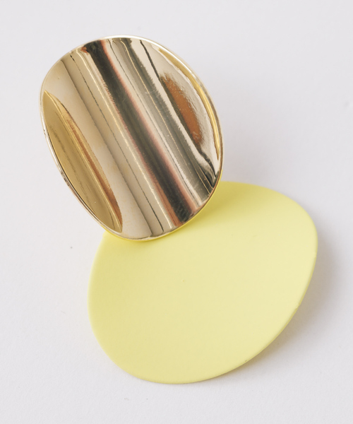 Abahouse Devinette(ドゥヴィネット)の「【sauvage peau 】ラウンドクロスピアス(ピアス(両耳用)・レディース・ブルー/オレンジ/イエロー/ホワイト・フリー)」の15枚目の写真