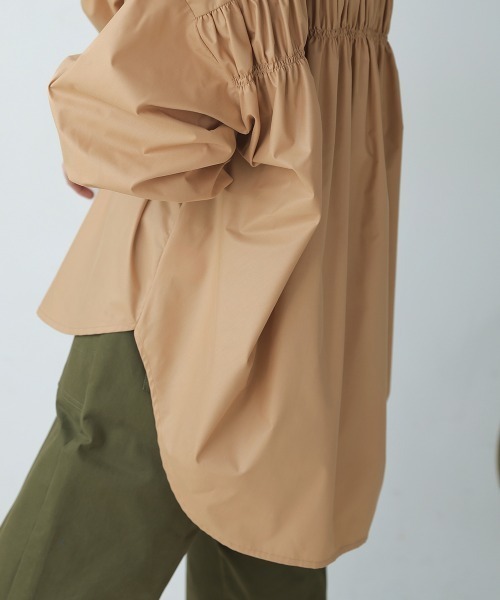 Bou Jeloud（ブージュルード）の「スキッパーバックギャザーシャツ（シャツ/ブラウス・レディース・アイボリー/ブルー/ベージュ・38）」の21枚目の写真