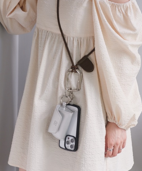 Kastane（カスタネ）の「【新色追加/Kolors like you】 multi pouch（ポーチ・レディース・シルバー/ブルー/ブラウン/ブラック・FREE）」の9枚目の写真