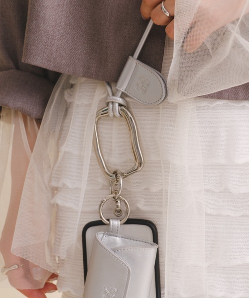 Kastane（カスタネ）の「【新色追加/Kolors like you】 multi pouch（ポーチ・レディース・シルバー/ブルー/ブラウン/ブラック・FREE）」の11枚目の写真