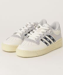 adidas（アディダス）の「RIVALRY LOW 86 HIKARI SHIBATA　IE7337（スニーカー）」