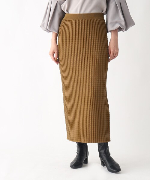 OPAQUE.CLIP（オペークドットクリップ）の「◆ぽこぽこナローニットスカート【洗濯機洗い可】（スカート・レディース・ブラック/こしょう色系/ピンク系その他・38/40）」の2枚目の写真