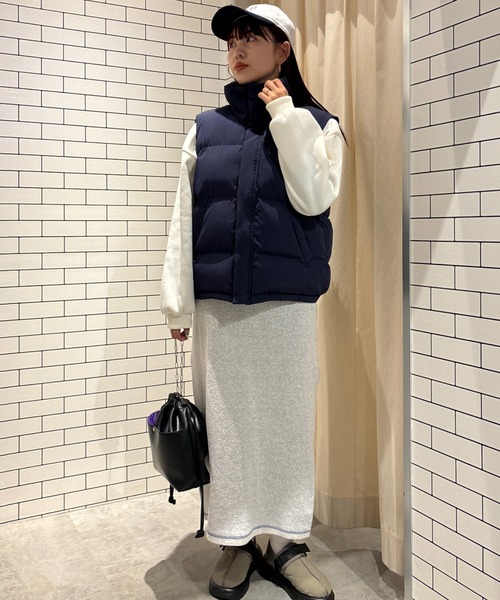 RODEO CROWNS WIDE BOWL(ロデオクラウンズワイドボウル)の「スタンドネック PUFF ベスト(ダウンベスト・レディース・アイボリー/ネイビー/オレンジ・FREE)」の8枚目の写真