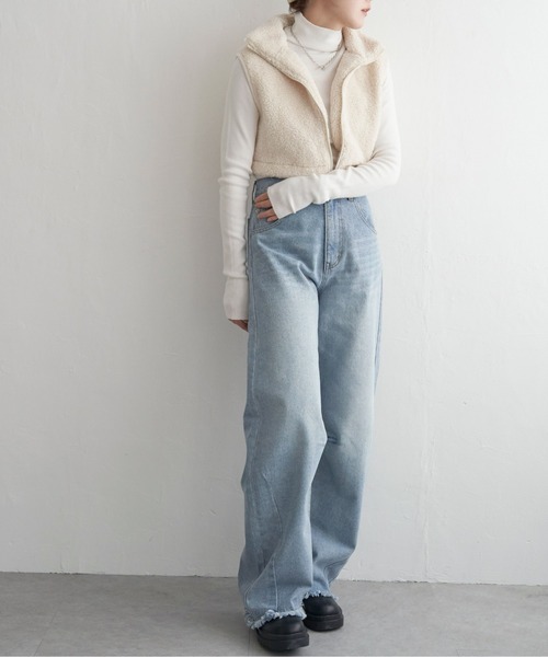 notch.（ノッチ）の「ボアショートベスト（ダウンベスト・レディース・ブラック/オフホワイト/グレー・M）」の10枚目の写真