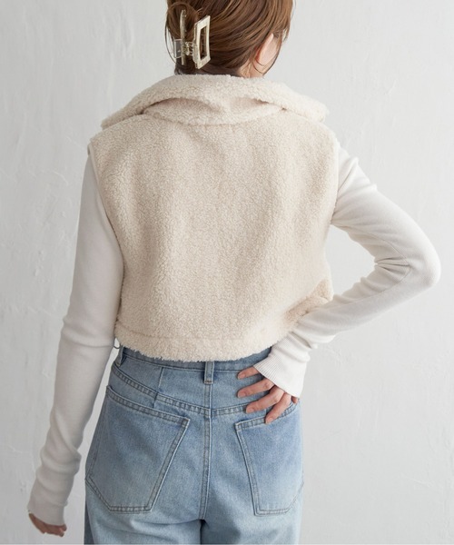 notch.（ノッチ）の「ボアショートベスト（ダウンベスト・レディース・ブラック/オフホワイト/グレー・M）」の9枚目の写真