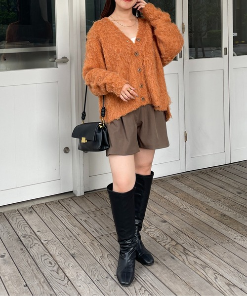 Thevon（ゼボン）の「シャギーVネックカーディガン（カーディガン/ボレロ・レディース・チャコールグレー/オレンジ/グレー/ベージュ/サーモンピンク/ブルー・FREE）」の22枚目の写真