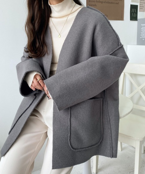 moment+（モーメントプラス）の「リングフェイクウールリバーシブルミドルコート（ノーカラーコート・レディース・グレー/アイボリー/グレイッシュベージュ/ブラック/カーキ・M）」の4枚目の写真