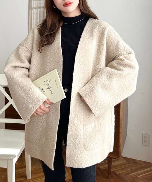 moment+（モーメントプラス）の「リングフェイクウールリバーシブルミドルコート（ノーカラーコート・レディース・グレー/アイボリー/グレイッシュベージュ/ブラック/カーキ・M）」の16枚目の写真