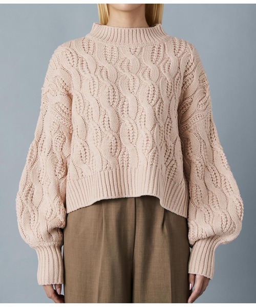 Settimissimo(セッティミッシモ)の「ボリュームスリーブミックスケーブルニット(ニット/セーター・レディース・グレー/ベージュ・FREE)」の4枚目の写真