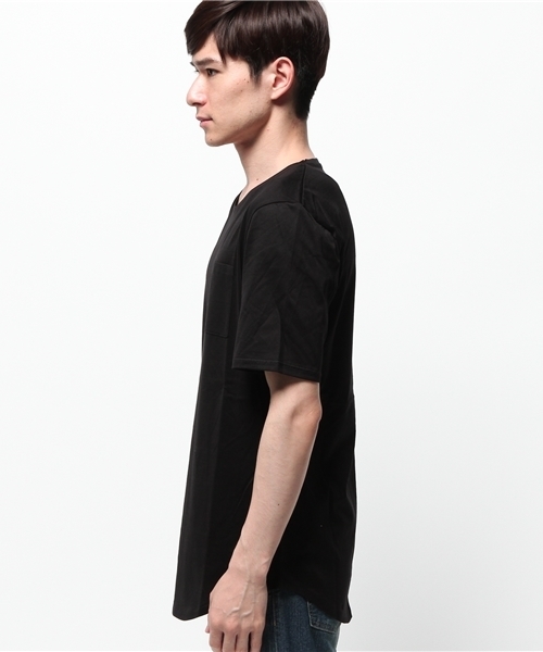 KATHARINE HAMNETT LONDON (キャサリンハムネットロンドン)の「ROUND LENGTH SHORT SLEEVE / ラウンドレングスショートスリーブTシャツ(Tシャツ/カットソー・メンズ・ブラック/ホワイト・SMALL/X-LARGE/LARGE/MEDIUM)」の4枚目の写真