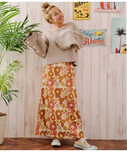 anap mimpi（アナップミンピ）の「レトロフラワー 裏毛 セミフレア スカート（スカート・レディース・ベージュ系その他/ダークグレー・FREE）」の15枚目の写真