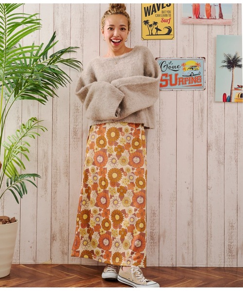 anap mimpi（アナップミンピ）の「レトロフラワー 裏毛 セミフレア スカート（スカート・レディース・ベージュ系その他/ダークグレー・FREE）」の18枚目の写真