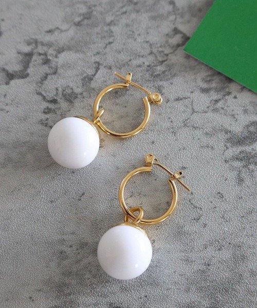 LEPSIM（レプシィム）の「【MIXステンレス】カラーピアス　993778（ピアス（両耳用）・レディース・ブラウン/オフホワイト/ブラック/ブラック系その他・ONE SIZE）」の2枚目の写真