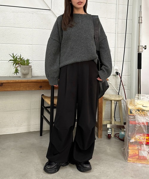 apres jour mignon（アプレジュールミニョン）の「ヘンリーニット【ZOZOTOWN限定アイテム】（ニット/セーター・レディース・ブラック/アイボリー/チャコールグレー/ベージュ/レッド/ブラウン系その他・フリー/X-LARGE）」の22枚目の写真