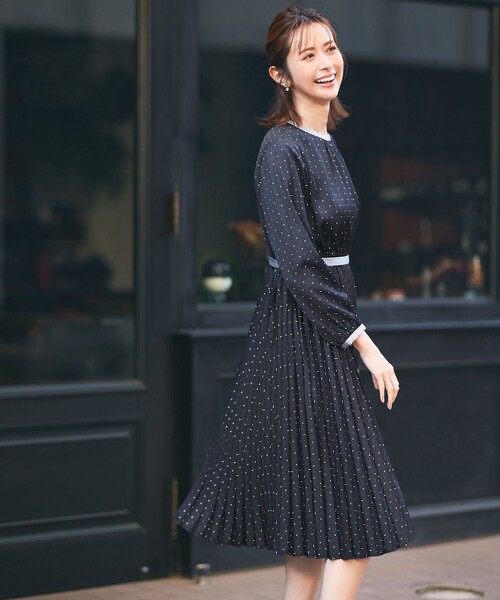 ANY SIS(エニィスィス)の「【2WAY】バイカラープリーツ ワンピース(ワンピース・レディース・ネイビー系5/アイボリー系5・1/3/2)」の1枚目の写真