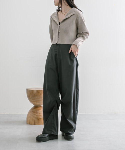 mystic（ミスティック）の「【5色展開】ハイネックショートカーディガン（カーディガン/ボレロ・レディース・アイボリー/ピンク/ベージュ/グリーン/チャコールグレー・FREE）」の21枚目の写真