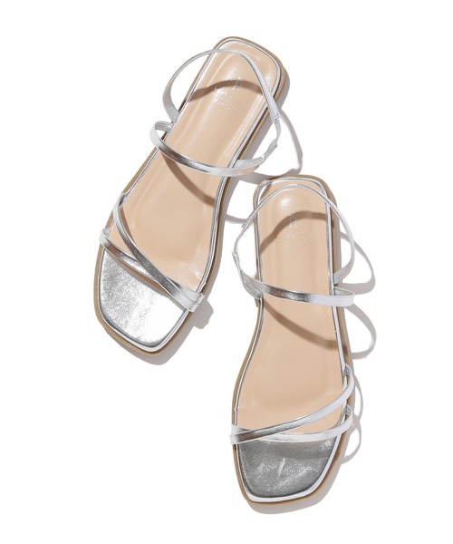 ROPE' PICNIC（ロペピクニック）の「スキニーストラップフラットサンダル（サンダル・レディース・シルバー/オフホワイト/ブラック・23.0cm/24.0cm）」の6枚目の写真