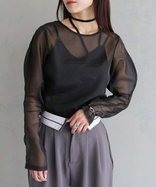 cheriella(シェリエラ)の「【cheriella】WEB限定オーガンジーカーブスリーブブラウス WEB LIMITED ORGANZA CURVE SLEEVE BLOUSE(シャツ/ブラウス・レディース・アイボリー/ブラック/ベージュ・M)」の12枚目の写真