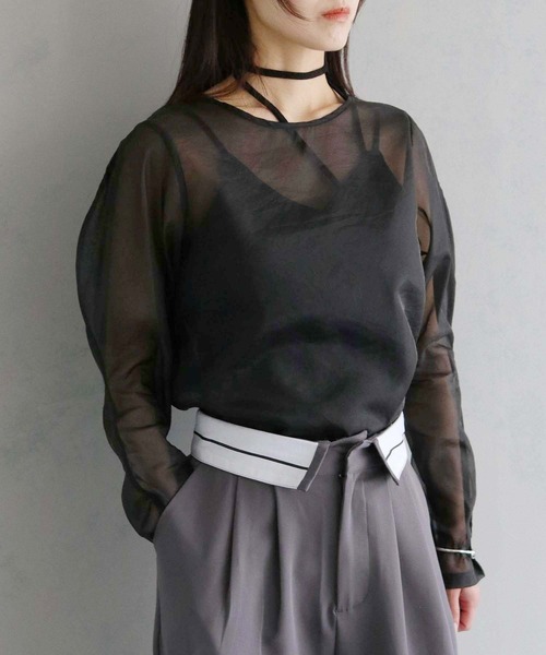 cheriella(シェリエラ)の「【cheriella】WEB限定オーガンジーカーブスリーブブラウス WEB LIMITED ORGANZA CURVE SLEEVE BLOUSE(シャツ/ブラウス・レディース・アイボリー/ブラック/ベージュ・M)」の16枚目の写真