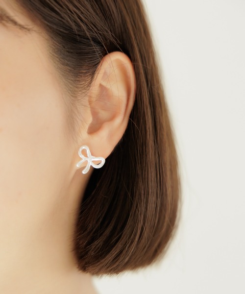 flower(フラワー)の「ホイップリボンピアス(ピアス(片耳用)・レディース・ホワイト・FREE)」の6枚目の写真
