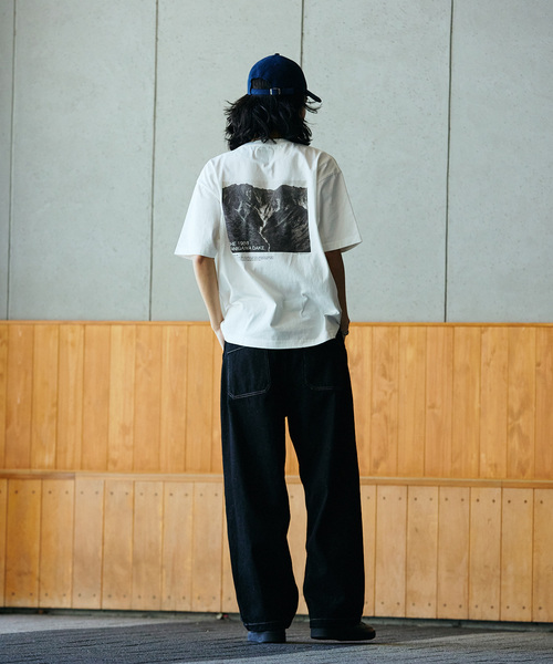 Snow Peak(スノーピーク)の「SNOW PEAK × JOURNAL STANDARD / 別注 UCCP Mt. Tanigawa Tshirt(Tシャツ/カットソー・メンズ・ホワイト/ブラック系その他・LARGE/MEDIUM/X-LARGE)」の16枚目の写真