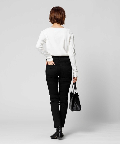 EDWIN（エドウィン）の「【EDWIN】ハタラクロ スキニーパンツ (色褪せ防止 / 伸縮性抜群 / 美脚効果)（その他パンツ・レディース・ブラック・S/M/L/XL/XS）」の5枚目の写真