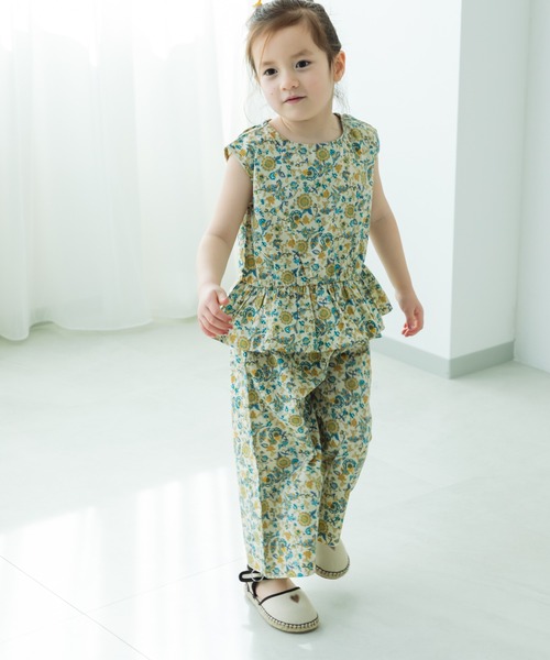 pairmanon(ペアマノン)の「ペプラムブラウス 7分丈パンツ ガールズセットアップ(セットアップ・キッズ・ブルー系その他4/ブラウン系その他/アイボリー/ベージュ系その他/レッド系その他/ベージュ系その他2/パープル系その他/テラコッタ/ブラウン系その他2・110/120/100/130/90/140/150)」の7枚目の写真