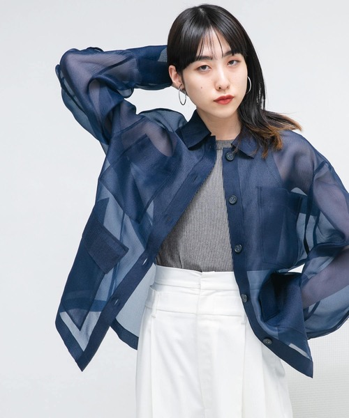 KBF（ケイビーエフ）の「WIDEシルエットシアーカバーオール（カバーオール・レディース・アイボリー/ネイビー・ONE）」の2枚目の写真