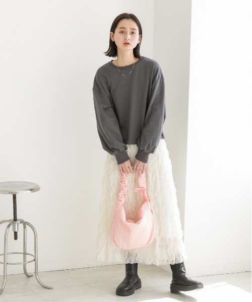 ad thie(アドティエ)の「シャーリングストラップエンボスバッグ(ハンドバッグ・レディース・オフホワイト/ブラック/ライトブルー/イエロー/ピンク・FREE)」の10枚目の写真