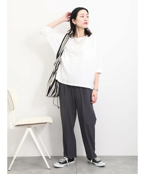 Samansa Mos2 blue(サマンサモスモスブルー)の「【シルキーコットン】ドルマンスリーブプルオーバー(Tシャツ/カットソー・レディース・オフホワイト/ブルー/チャコールグレー・F)」の8枚目の写真