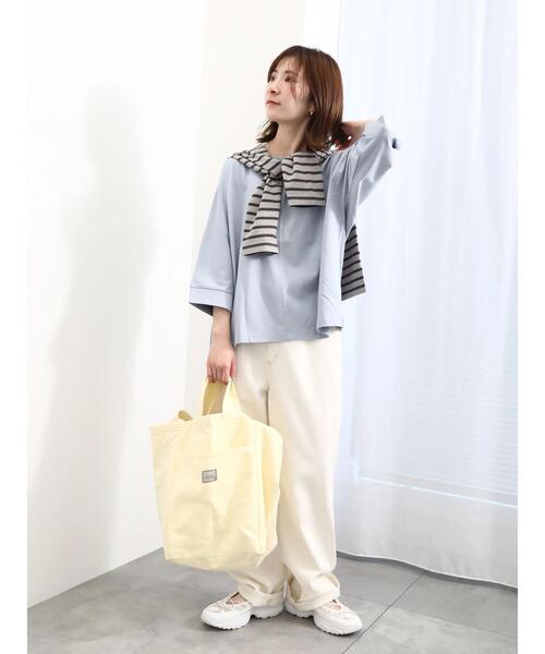 Samansa Mos2 blue(サマンサモスモスブルー)の「【シルキーコットン】ドルマンスリーブプルオーバー(Tシャツ/カットソー・レディース・オフホワイト/ブルー/チャコールグレー・F)」の18枚目の写真