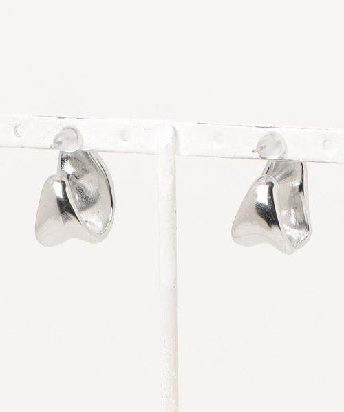 novice（ノーヴィス）の「【novice】Nuance Flat Hoop Pierce［Stainless］（ピアス（両耳用）・レディース・ゴールド/シルバー・FREE）」の11枚目の写真