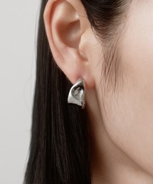【novice】Nuance Flat Hoop Pierce［Stainless］