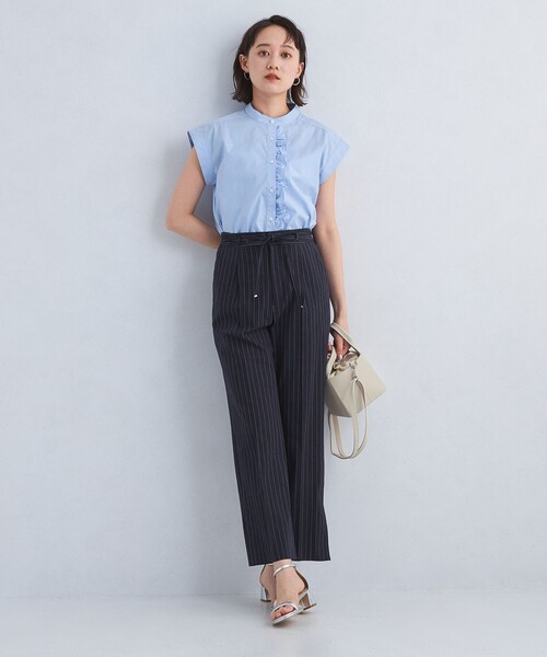 green label relaxing（グリーンレーベルリラクシング）の「フロント フリル フレンチスリーブ ブラウス 2（シャツ/ブラウス・レディース・ネイビー/ホワイト/ライトブルー・FREE）」の4枚目の写真