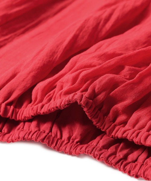 ADAM ET ROPE'（アダムエロペ）の「【サステナブル】バルーンスリーブブラウス（シャツ/ブラウス・レディース・ブラック/レッド/ホワイト・FREE）」の10枚目の写真