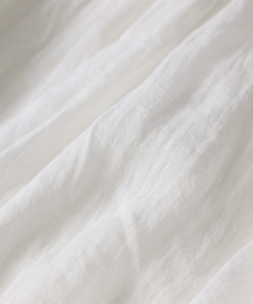 ADAM ET ROPE'（アダムエロペ）の「【サステナブル】バルーンスリーブブラウス（シャツ/ブラウス・レディース・ブラック/レッド/ホワイト・FREE）」の13枚目の写真