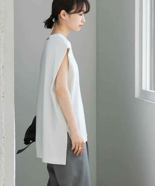 URBAN RESEARCH（アーバンリサーチ）の「ノースリーブチュニックカットソー（Tシャツ/カットソー・レディース・ブラック/グレー系その他/その他1/ホワイト・FREE）」の14枚目の写真