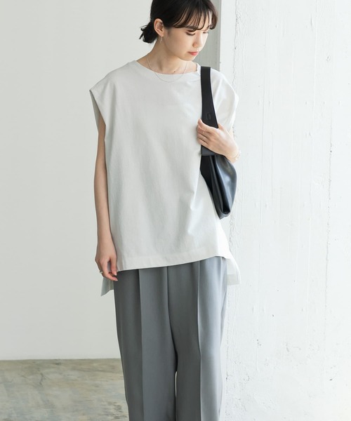 URBAN RESEARCH（アーバンリサーチ）の「ノースリーブチュニックカットソー（Tシャツ/カットソー・レディース・ブラック/グレー系その他/その他1/ホワイト・FREE）」の20枚目の写真