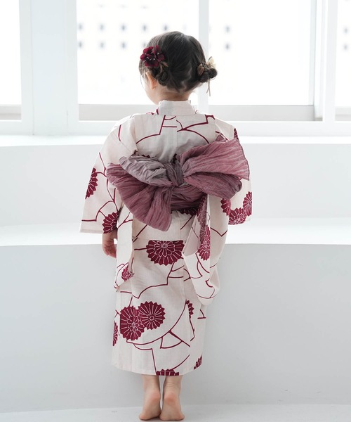 utatane（ウタタネ）の「キッズ浴衣3点セット ニコアンティーク えんじの扇面と菊（浴衣・キッズ・レッド・100cm/110cm/130cm/120cm）」の4枚目の写真
