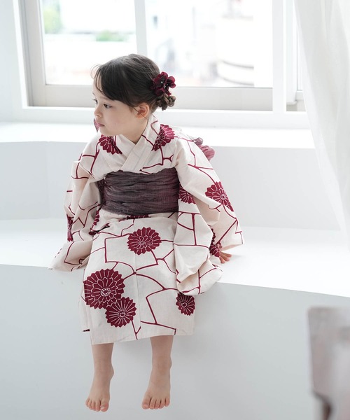 utatane（ウタタネ）の「キッズ浴衣3点セット ニコアンティーク えんじの扇面と菊（浴衣・キッズ・レッド・100cm/110cm/130cm/120cm）」の6枚目の写真