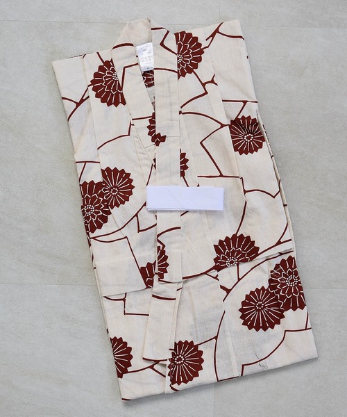 utatane（ウタタネ）の「キッズ浴衣3点セット ニコアンティーク えんじの扇面と菊（浴衣・キッズ・レッド・100cm/110cm/130cm/120cm）」の7枚目の写真