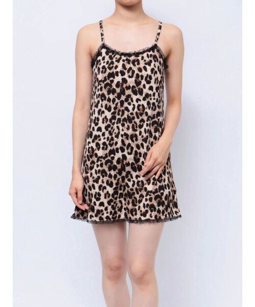 jouetie（ジュエティ）の「フラワーカットキャミワンピース（ワンピース・レディース・オフホワイト/ボルドー/ネイビー/ブラウン・MEDIUM）」の3枚目の写真