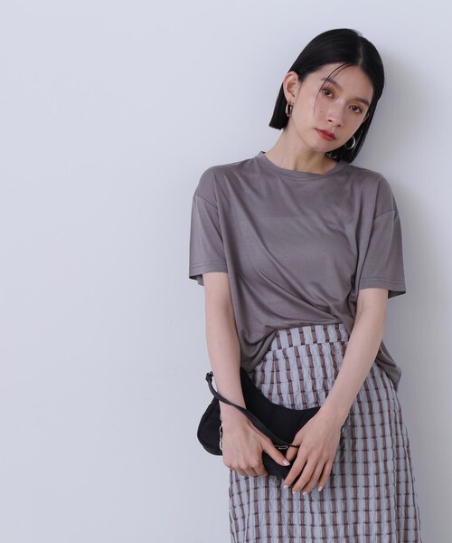 N.(N. Natural Beauty Basic)(エヌエヌナチュラルビューティーベーシック)の「◆シアー半袖Tシャツ(Tシャツ/カットソー・レディース・ホワイト/チャコールグレー/オレンジ・MEDIUM)」の11枚目の写真