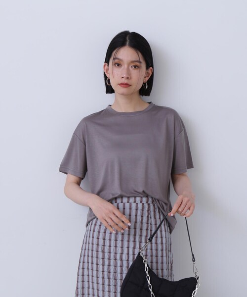 N.(N. Natural Beauty Basic)(エヌエヌナチュラルビューティーベーシック)の「◆シアー半袖Tシャツ(Tシャツ/カットソー・レディース・ホワイト/チャコールグレー/オレンジ・MEDIUM)」の17枚目の写真